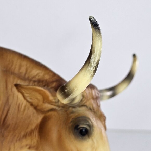 Breyer Texas Longhorn Bull Cow #75 Black Eye Shading - Picture 12 of 16